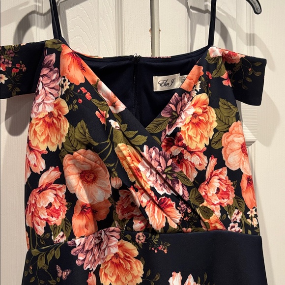 Eliza J floral print scuba dress - Picture 4 of 12
